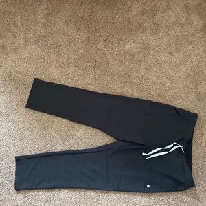 FIGS Set, Size (L) black